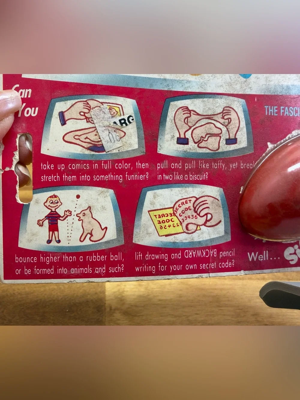 Vintage 1981 Silly Putty Sealed Original Egg On Card Binney & Smith Made USA NOS
